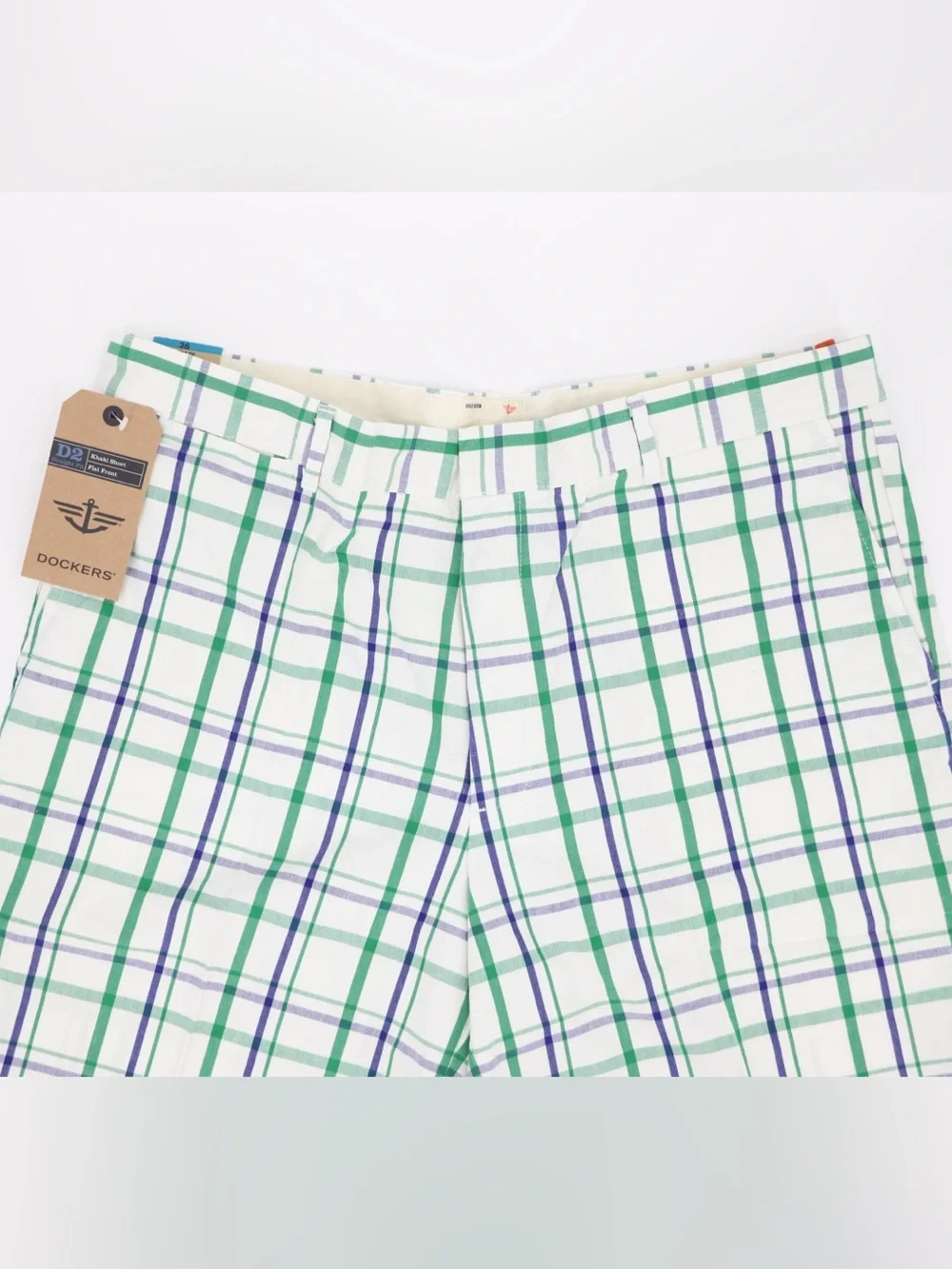 New Dockers Men's D2 Size 36 White Plaid Shorts with Green and Navy Stripes